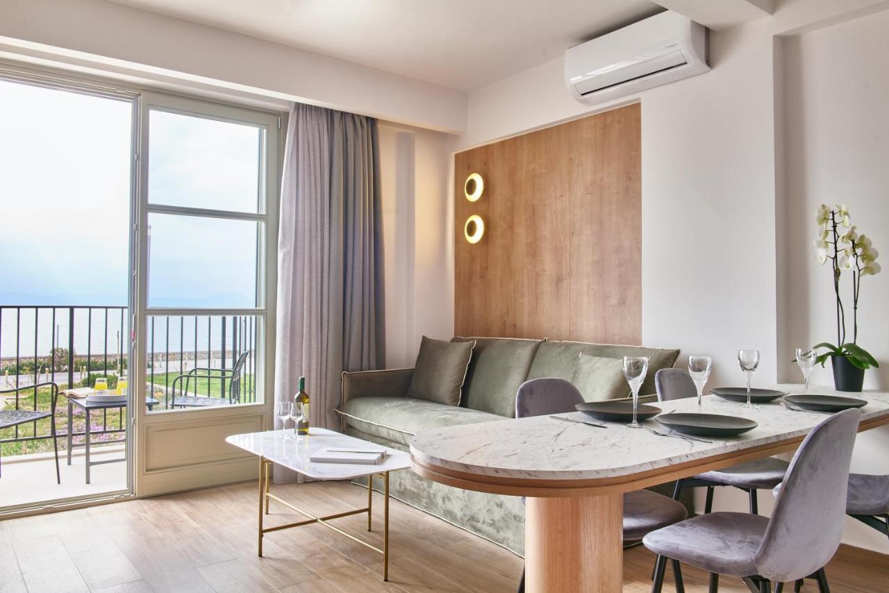 Porta Squero Premium Suites 罗希姆诺 外观 照片
