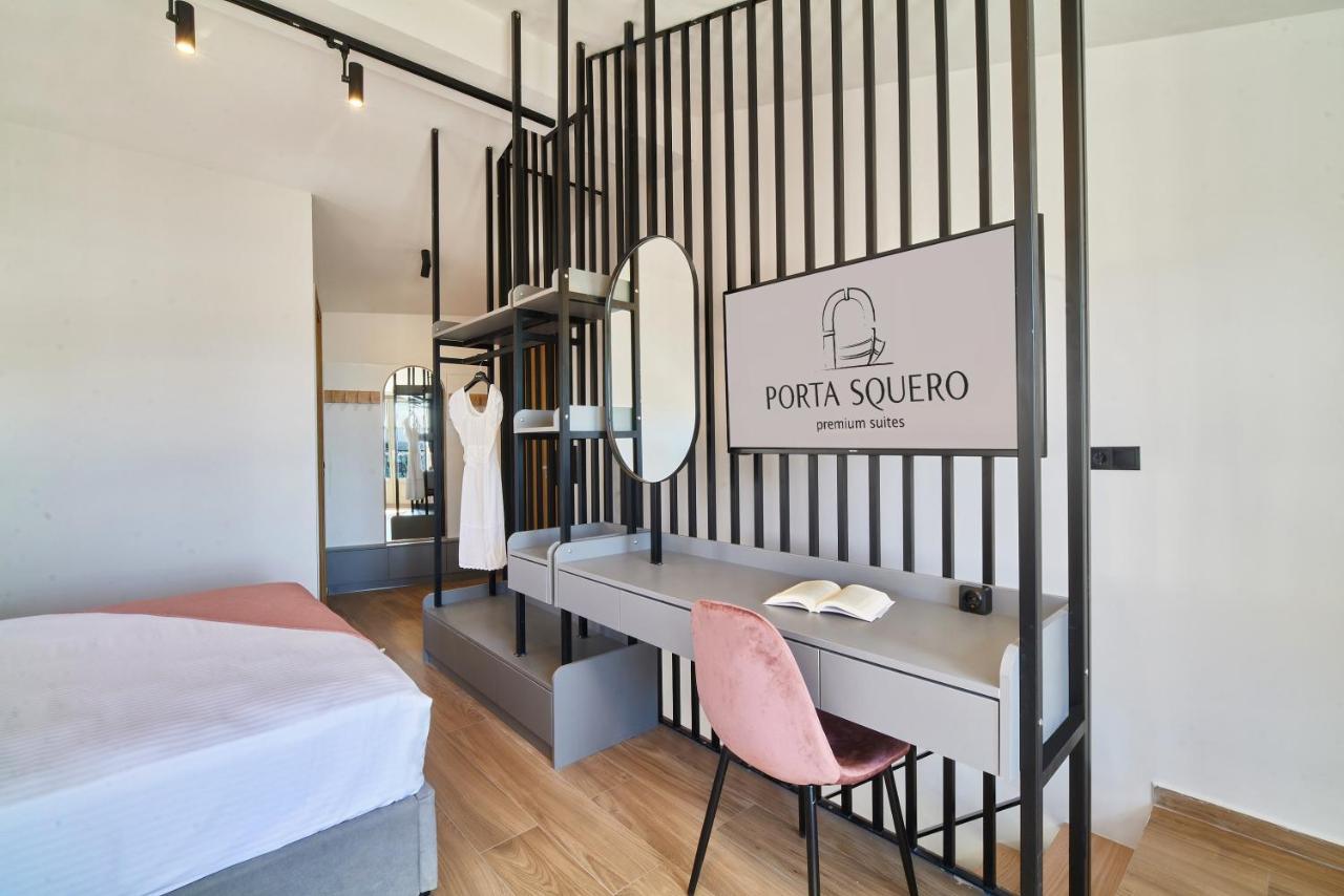 Porta Squero Premium Suites 罗希姆诺 外观 照片
